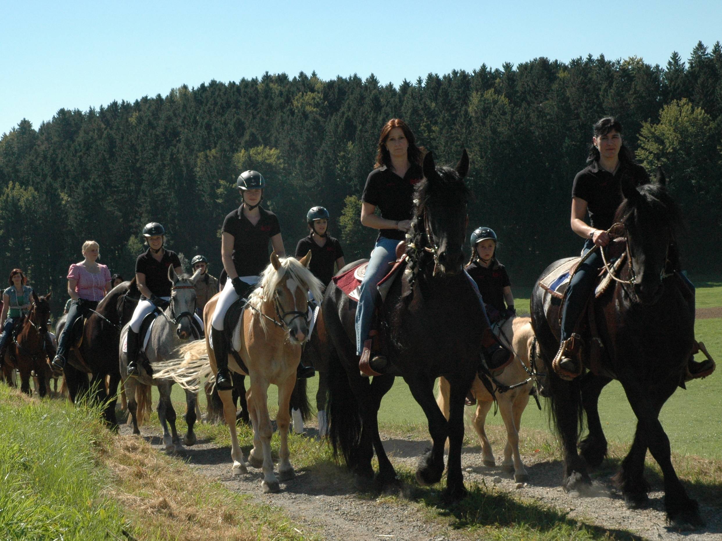  Reitergruppe beim Leonhardiritt 